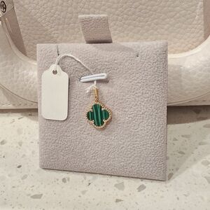 🍀✨️18K Real Gold Green Clover Pendant ✨️🍀